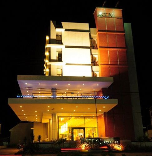 Aston Ketapang City Hotel Exterior foto
